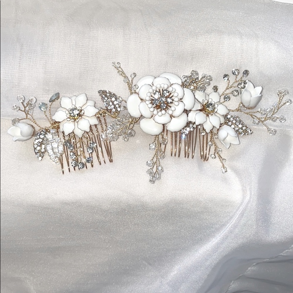 Ceramic Bridal Flower Comb Special Wedding